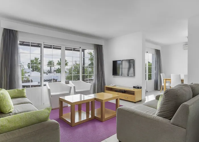 Jardines Del Sol Ξενοδοχείο με διαμερίσματα