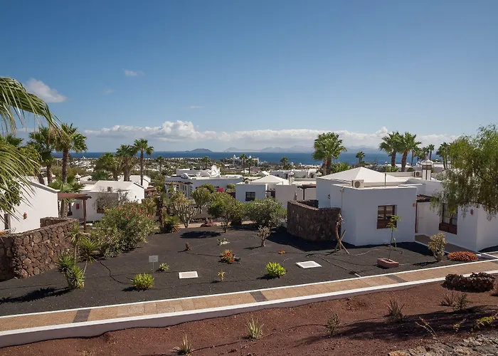 Ξενοδοχείο με διαμερίσματα Jardines Del Sol