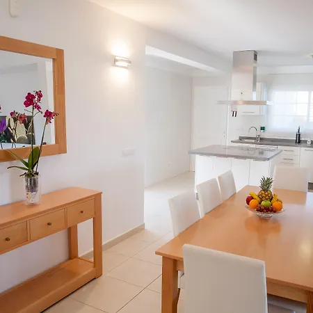 Lägenhetshotell Jardines Del Sol Playa Blanca (Lanzarote)