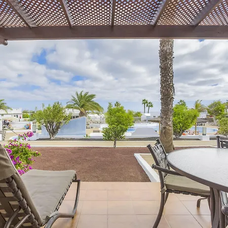 Jardines Del Sol מלון דירות