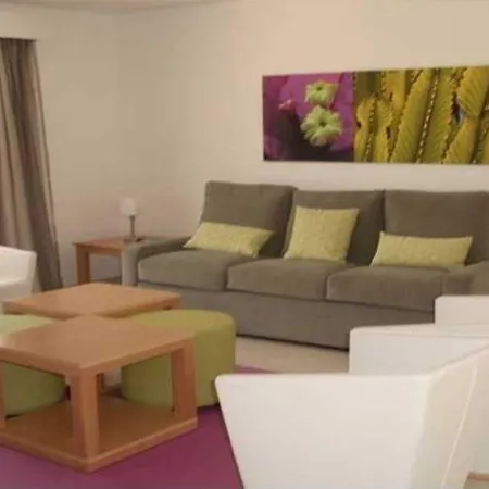 Lägenhetshotell Jardines Del Sol