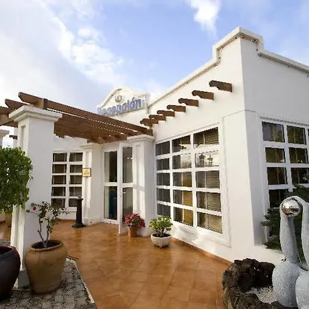 Lägenhetshotell Jardines Del Sol 4*
