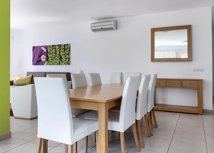 מלון דירות Jardines Del Sol 4*